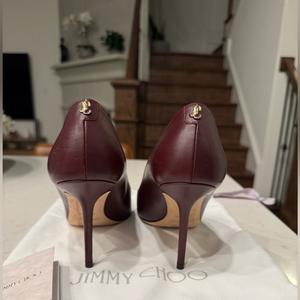 Jimmy Choo Burgundy Leather Pointed-Toe Pumps - Size 40.5